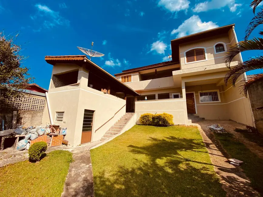 Foto 2 de Casa com 3 quartos à venda, 395m2 em Mairipora - SP