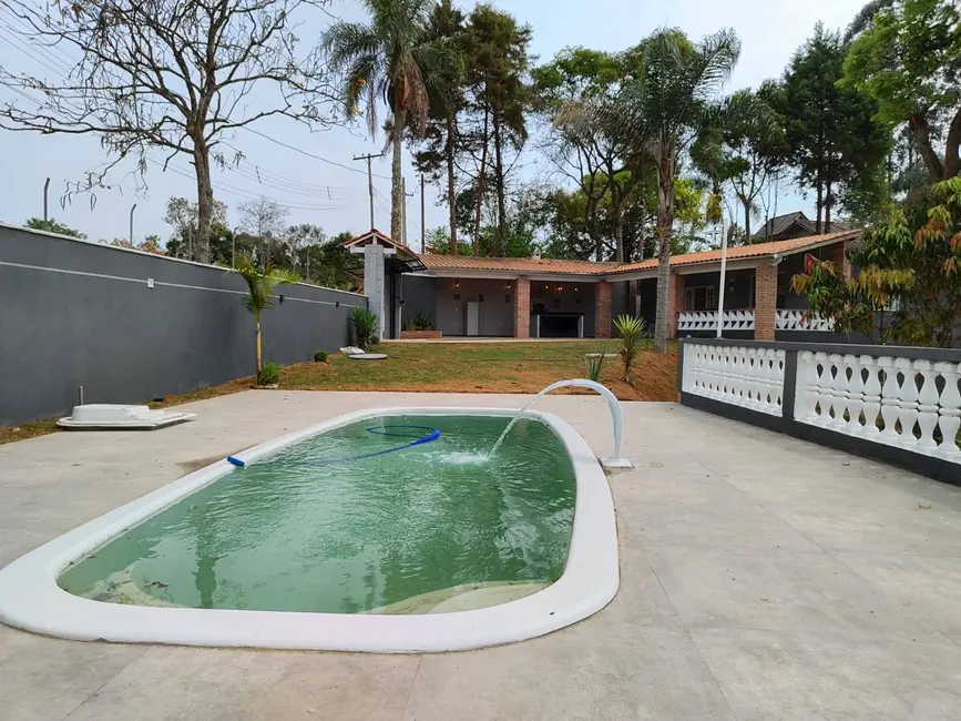 Foto 3 de Chácara com 2 quartos à venda, 200m2 em Nazare Paulista - SP