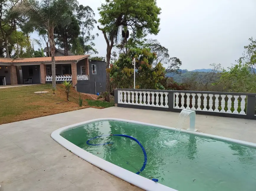 Foto 1 de Chácara com 2 quartos à venda, 200m2 em Nazare Paulista - SP