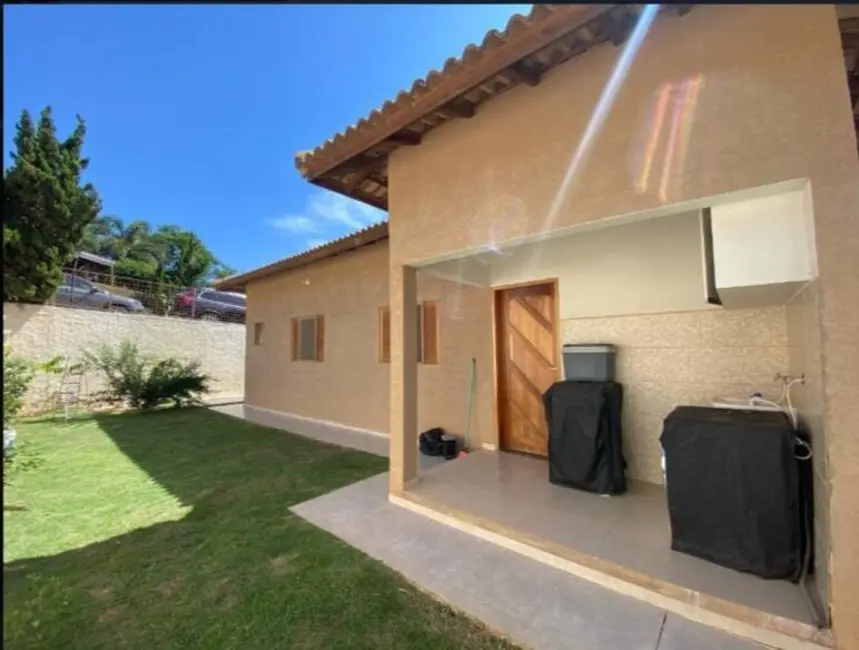 Foto 3 de Chácara com 3 quartos à venda, 580m2 em Jardim Alvinópolis, Atibaia - SP