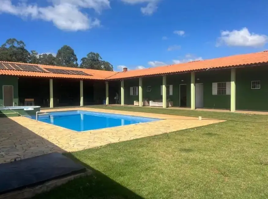 Foto 3 de Chácara com 4 quartos à venda, 440m2 em Bairro do Menin, Braganca Paulista - SP