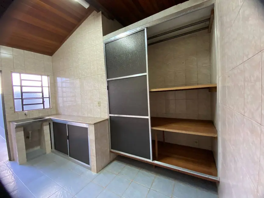 Foto 7 de Casa com 3 quartos para alugar, 307m2 em Jardim Alvinópolis, Atibaia - SP