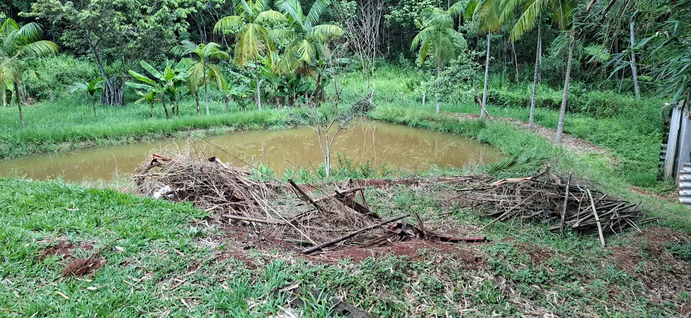 Foto 3 de Chácara com 1 quarto à venda, 80m2 em Igarata - SP