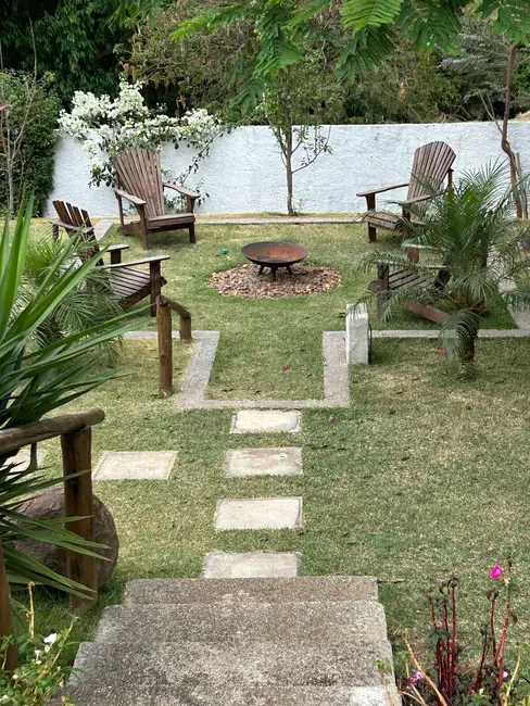 Chácara com 4 quartos à venda, 264m2 em Joanopolis - SP - imagem 8 Foto 8 de Chácara com 4 quartos à venda, 264m2 em Joanopolis - SP