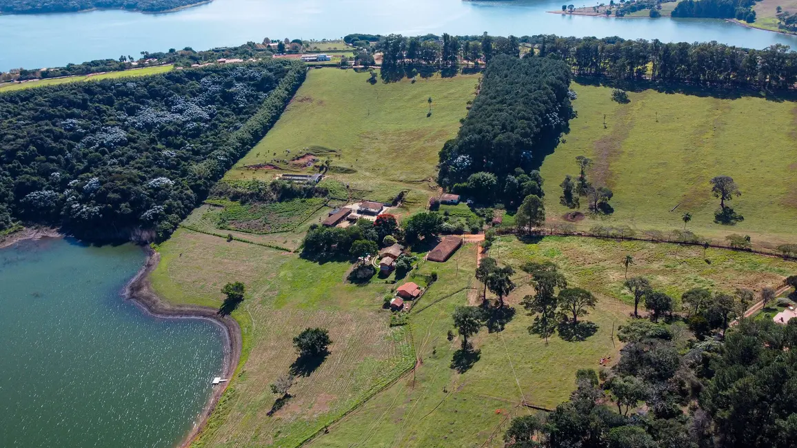 Chácara com 5 quartos à venda, 266200m2 em Piracaia - SP - imagem 4 Foto 4 de Chácara com 5 quartos à venda, 266200m2 em Piracaia - SP