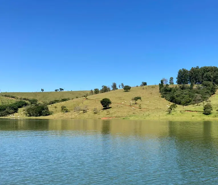 Chácara com 5 quartos à venda, 266200m2 em Piracaia - SP - imagem 5 Foto 5 de Chácara com 5 quartos à venda, 266200m2 em Piracaia - SP