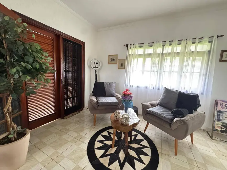 Foto 9 de Chácara com 5 quartos à venda, 400m2 em Jarinu - SP