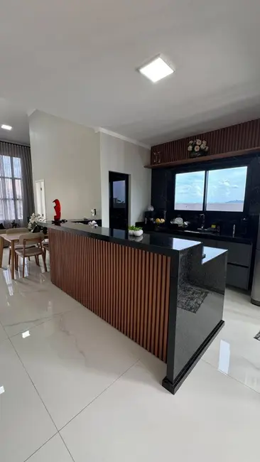 Foto 1 de Casa de Condomínio com 3 quartos à venda e para alugar, 180m2 em Condomínio Atibaia Park I, Atibaia - SP