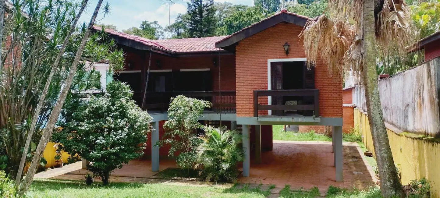 Foto 1 de Chácara com 4 quartos à venda, 244m2 em Mairipora - SP
