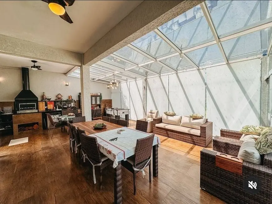 Foto 6 de Casa de Condomínio com 4 quartos à venda, 1000m2 em Mairipora - SP