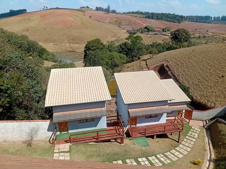 Foto 1 de Chácara com 3 quartos à venda, 500m2 em Pedra Bela - SP