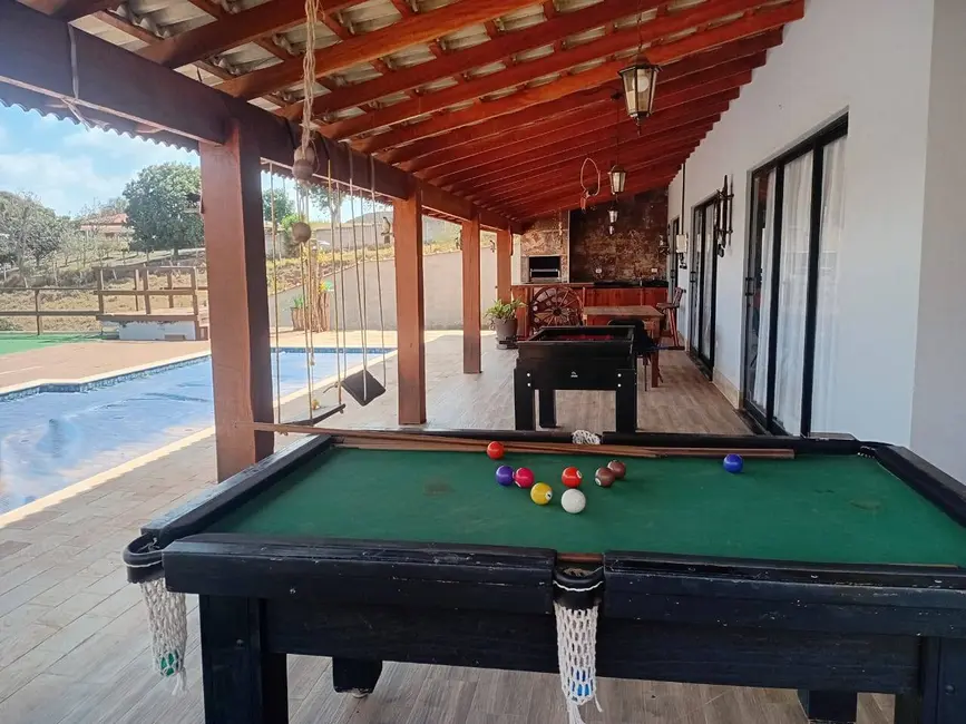 Foto 2 de Chácara com 3 quartos à venda, 500m2 em Pedra Bela - SP