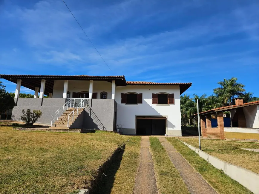 Foto 2 de Chácara com 3 quartos à venda, 250m2 em Tanque, Atibaia - SP
