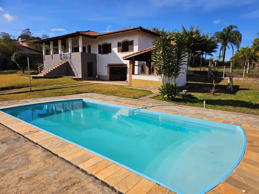 Foto 1 de Chácara com 3 quartos à venda, 250m2 em Tanque, Atibaia - SP