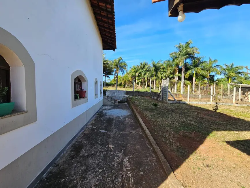 Foto 9 de Chácara com 3 quartos à venda, 250m2 em Tanque, Atibaia - SP