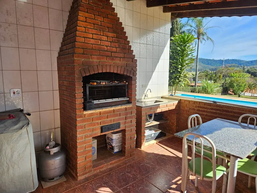 Foto 6 de Chácara com 3 quartos à venda, 250m2 em Tanque, Atibaia - SP