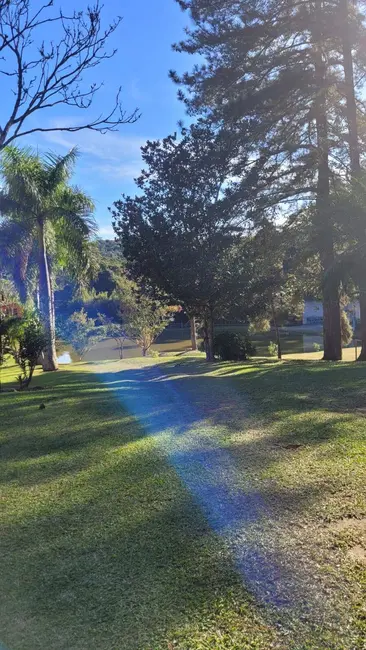 Sítio / Rancho com 4 quartos à venda, 600m2 em Nazare Paulista - SP - imagem 7 Foto 7 de Sítio / Rancho com 4 quartos à venda, 600m2 em Nazare Paulista - SP