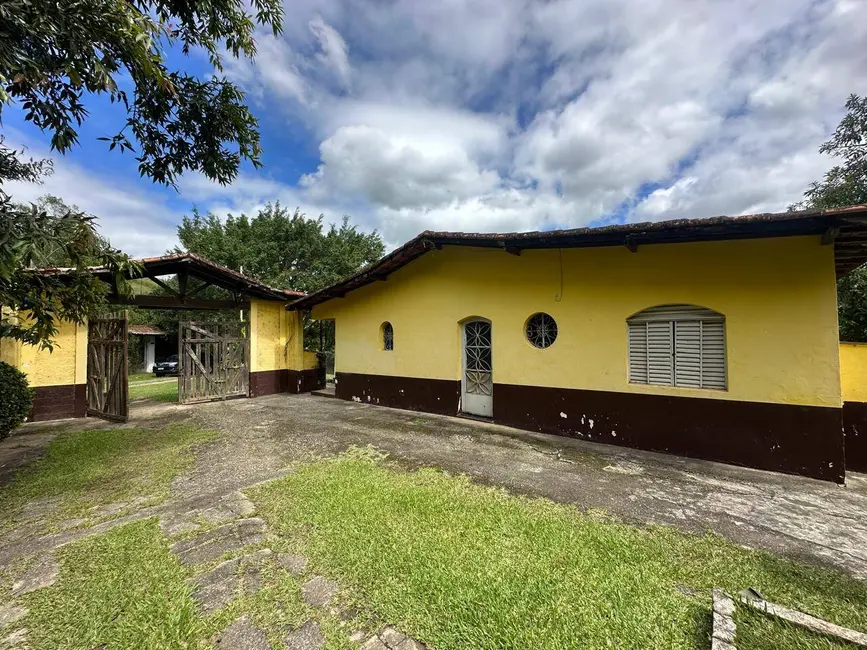 Foto 9 de Chácara com 6 quartos à venda, 300m2 em Santa Isabel - SP