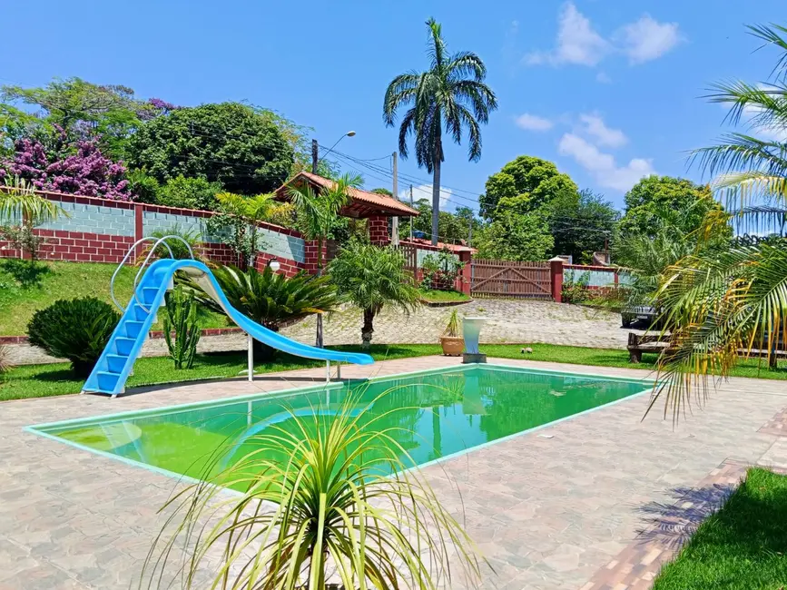 Foto 2 de Chácara com 3 quartos à venda, 250m2 em Santa Isabel - SP