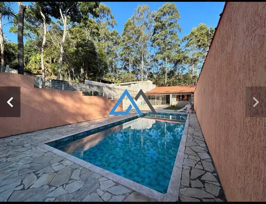 Foto 1 de Chácara com 3 quartos à venda, 121m2 em Mairipora - SP