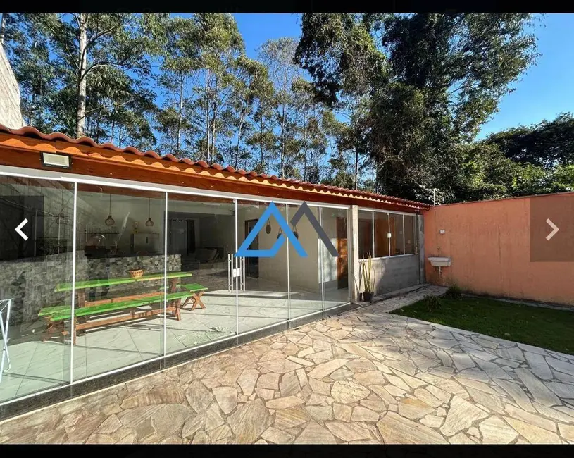 Foto 3 de Chácara com 3 quartos à venda, 121m2 em Mairipora - SP