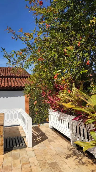 Foto 7 de Casa com 3 quartos para alugar, 307m2 em Jardim Alvinópolis, Atibaia - SP