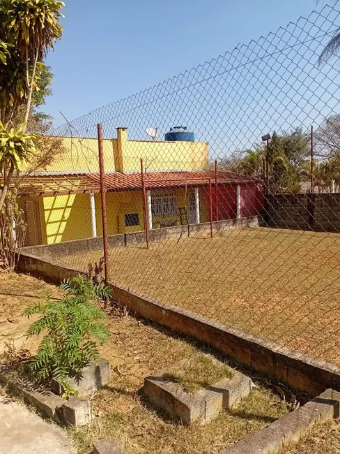 Chácara com 3 quartos à venda, 250m2 em Campos de São Benedito, Franco Da Rocha - SP - imagem 9 Foto 9 de Chácara com 3 quartos à venda, 250m2 em Campos de São Benedito, Franco Da Rocha - SP