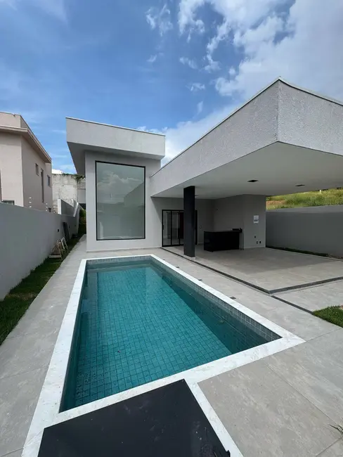 Casa de Condomínio com 3 quartos à venda, 173m2 em Atibaia - SP - imagem 1 Foto 1 de Casa de Condomínio com 3 quartos à venda, 173m2 em Atibaia - SP