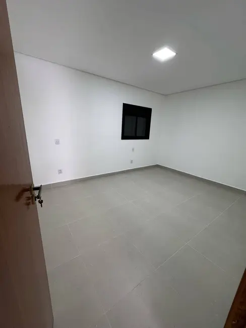 Casa de Condomínio com 3 quartos à venda, 173m2 em Atibaia - SP - imagem 9 Foto 9 de Casa de Condomínio com 3 quartos à venda, 173m2 em Atibaia - SP