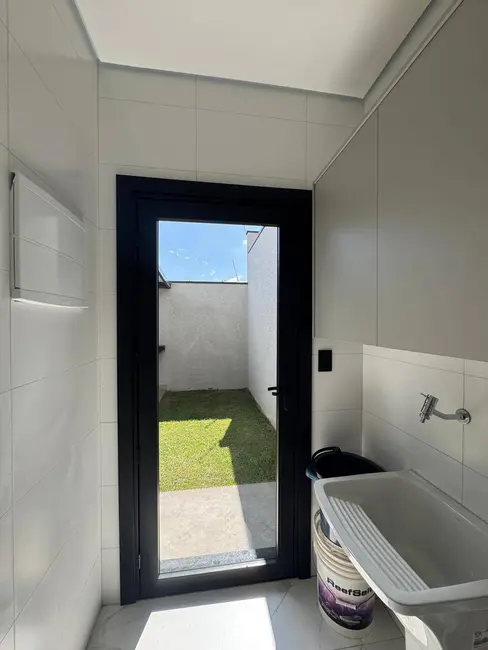 Casa de Condomínio com 3 quartos para alugar, 114m2 em Jardim Paulista, Atibaia - SP - imagem 5 Foto 5 de Casa de Condomínio com 3 quartos para alugar, 114m2 em Jardim Paulista, Atibaia - SP