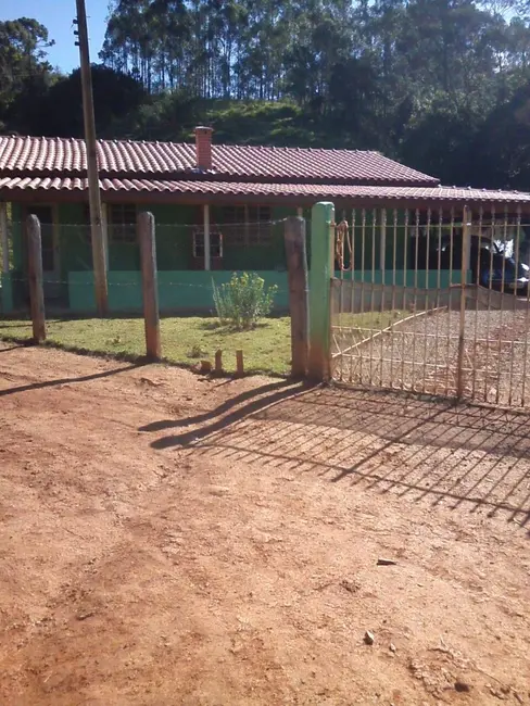 Sítio / Rancho com 5 quartos à venda, 250m2 em Joanopolis - SP - imagem 9 Foto 9 de Sítio / Rancho com 5 quartos à venda, 250m2 em Joanopolis - SP