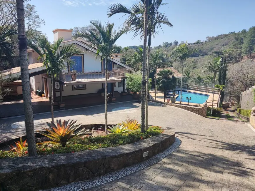 Foto 2 de Casa de Condomínio com 3 quartos à venda e para alugar, 483m2 em Atibaia - SP