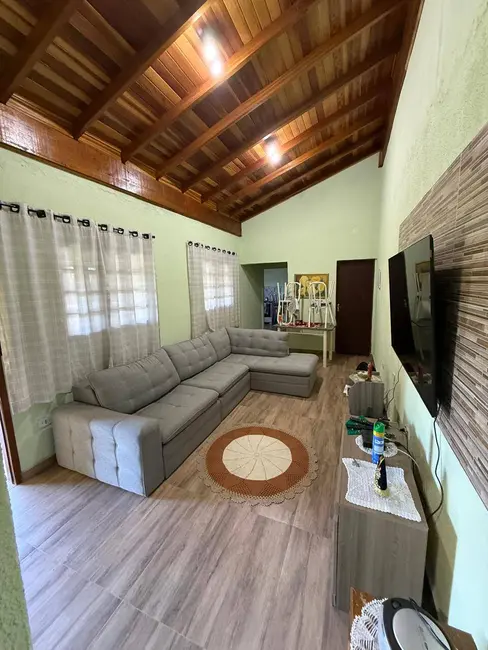 Foto 3 de Chácara com 2 quartos à venda, 120m2 em Maracanã, Atibaia - SP