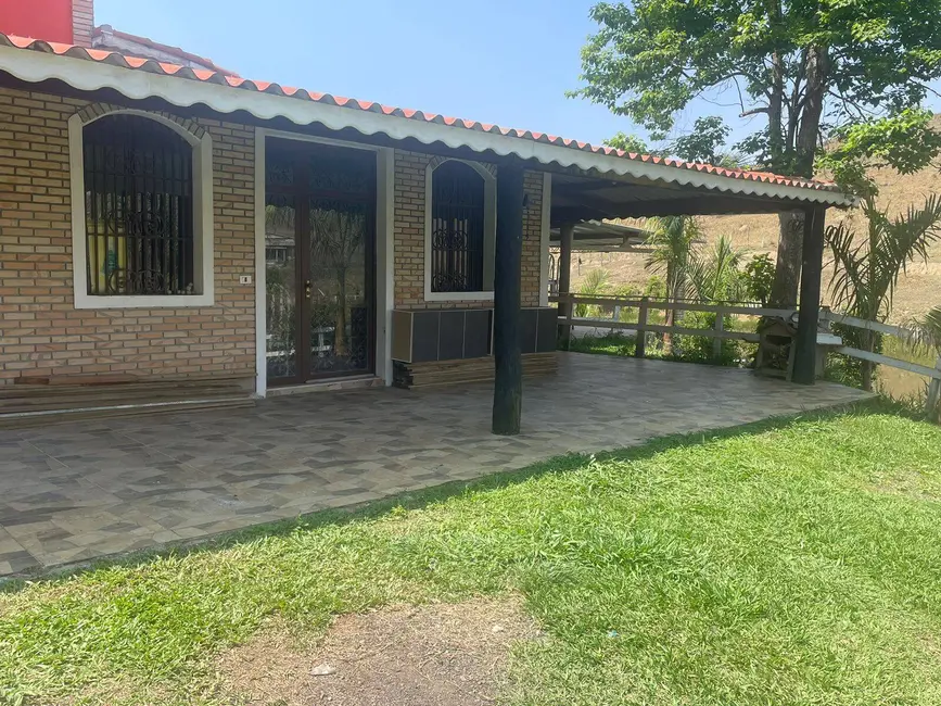 Foto 5 de Chácara com 3 quartos à venda, 250m2 em Santa Isabel - SP