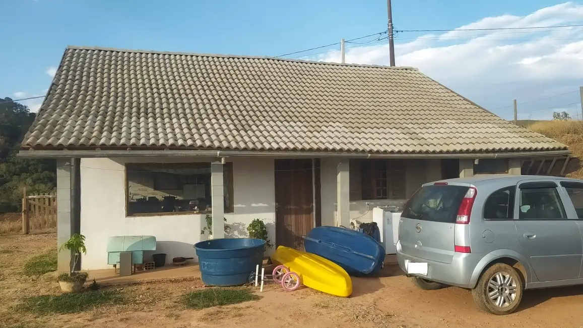 Foto 3 de Chácara com 2 quartos à venda, 120m2 em Igarata - SP