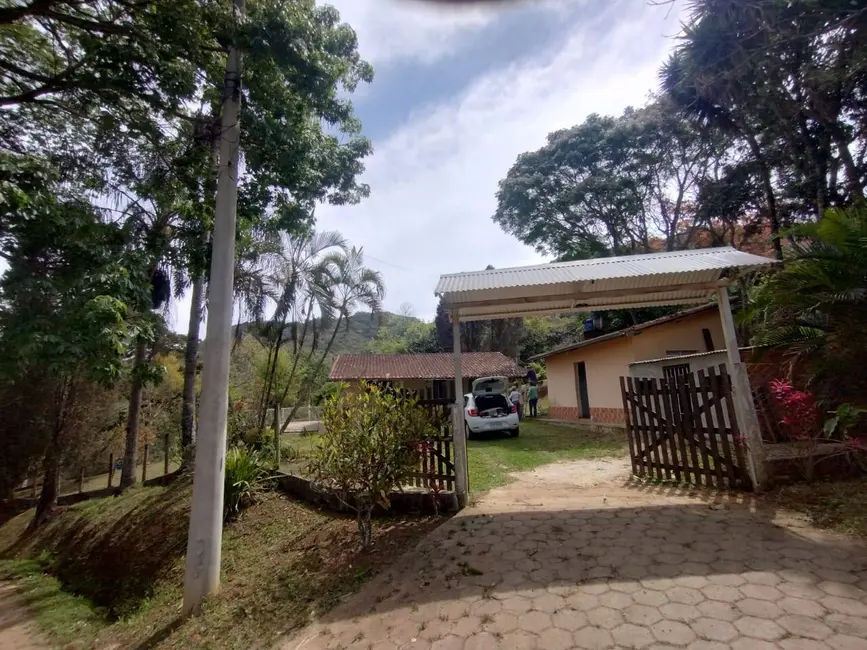 Foto 1 de Chácara com 2 quartos à venda, 150m2 em Mairipora - SP