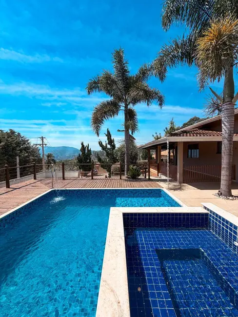 Foto 2 de Casa de Condomínio à venda, 370m2 em Portão, Atibaia - SP