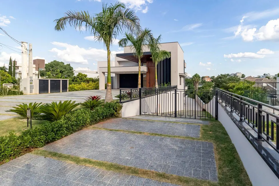 Foto 3 de Casa com 4 quartos à venda, 711m2 em Jardim Plaza Athénée, Itu - SP