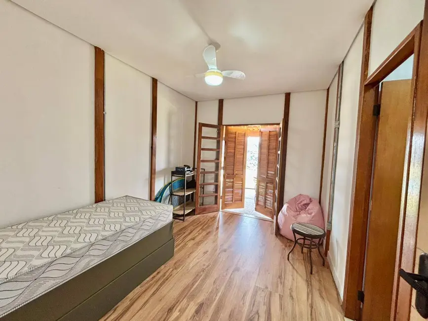 Foto 7 de Chácara com 4 quartos à venda, 280m2 em Chácaras Fernão Dias, Atibaia - SP