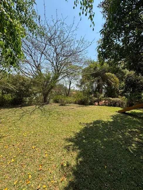 Chácara com 4 quartos à venda, 288m2 em Piracaia - SP - imagem 4 Foto 4 de Chácara com 4 quartos à venda, 288m2 em Piracaia - SP