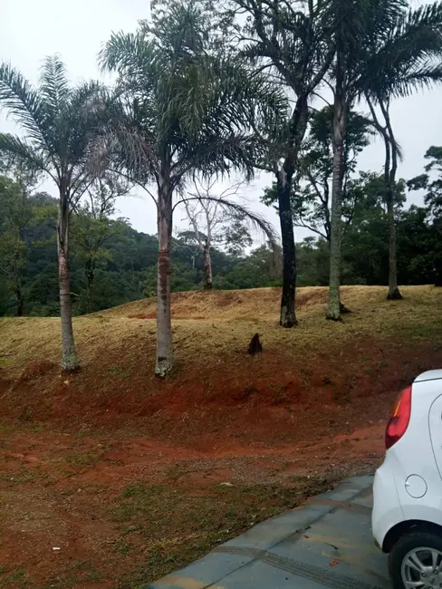 Chácara com 2 quartos à venda, 250m2 em Mairipora - SP - imagem 5 Foto 5 de Chácara com 2 quartos à venda, 250m2 em Mairipora - SP