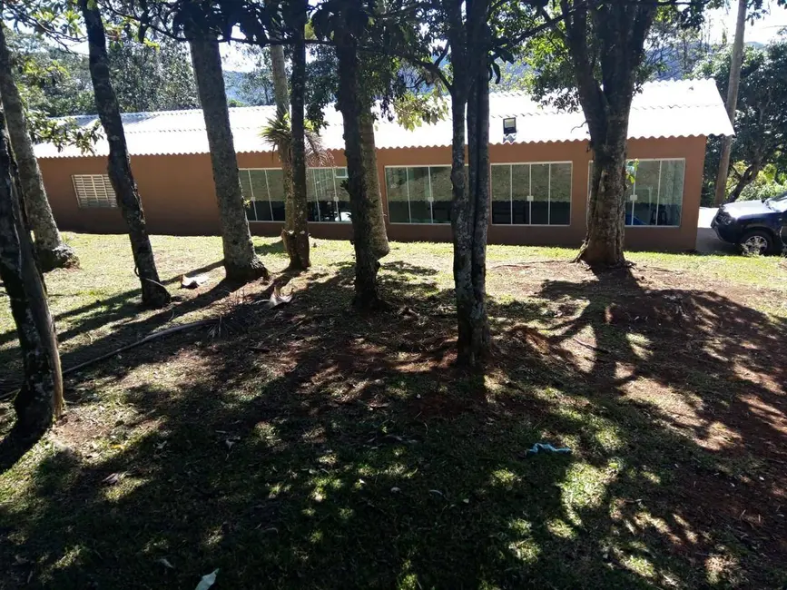 Chácara com 2 quartos à venda, 250m2 em Mairipora - SP - imagem 4 Foto 4 de Chácara com 2 quartos à venda, 250m2 em Mairipora - SP