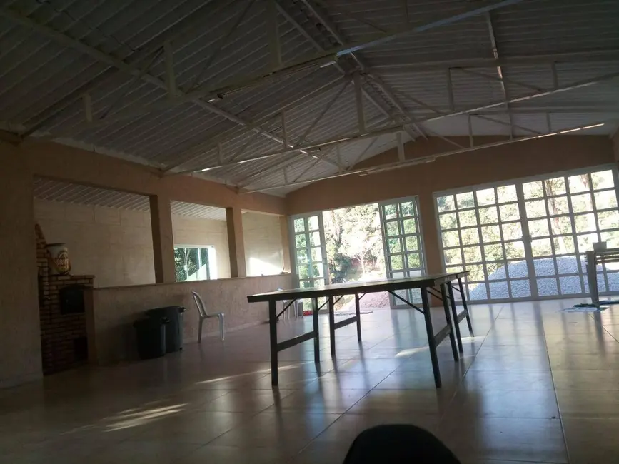 Chácara com 2 quartos à venda, 250m2 em Mairipora - SP - imagem 3 Foto 3 de Chácara com 2 quartos à venda, 250m2 em Mairipora - SP