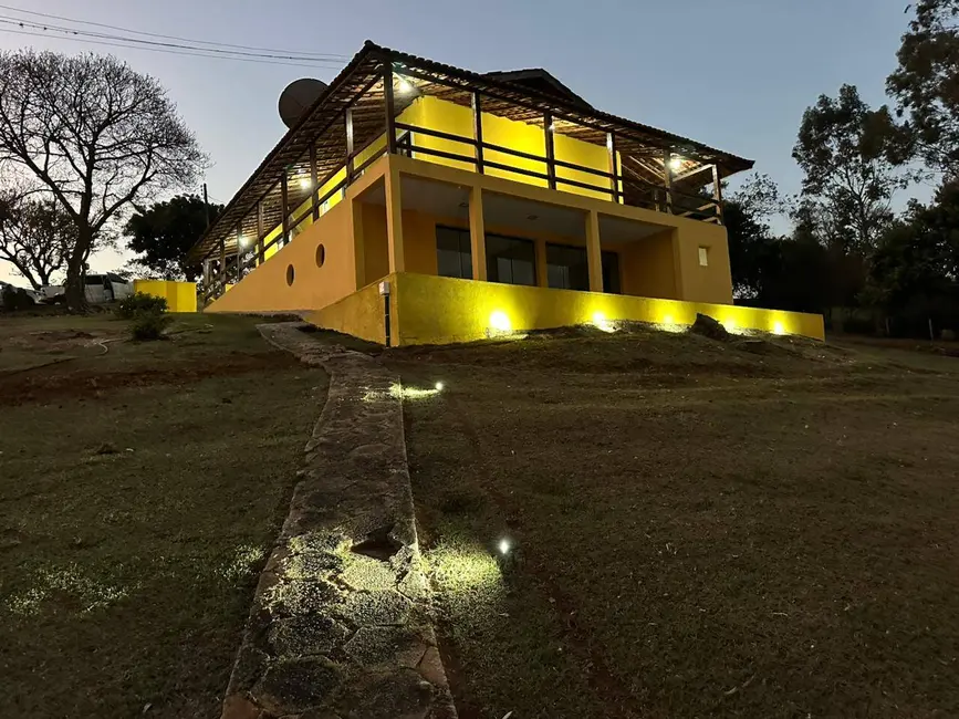 Foto 2 de Chácara com 3 quartos à venda, 200m2 em Vargem - SP