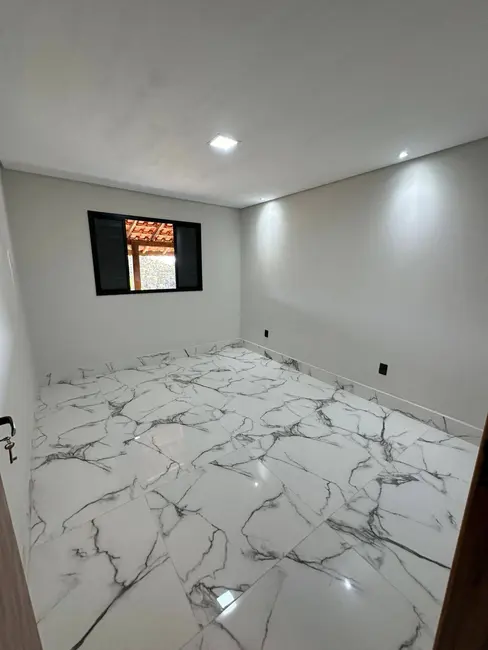 Foto 9 de Chácara com 3 quartos à venda, 200m2 em Vargem - SP