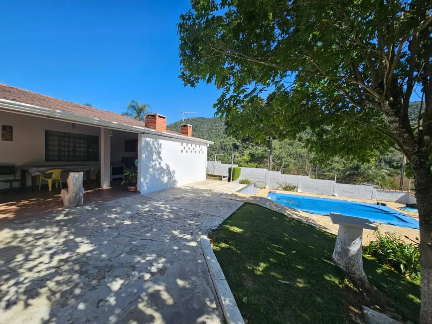 Foto 1 de Chácara com 2 quartos à venda, 256m2 em Mairipora - SP