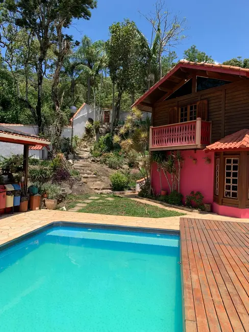 Foto 3 de Chácara com 3 quartos à venda, 1600m2 em Estância Santa Maria do Laranjal, Atibaia - SP