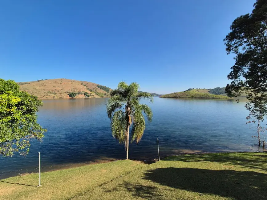 Foto 8 de Sítio / Rancho com 3 quartos à venda, 8m2 em Igarata - SP