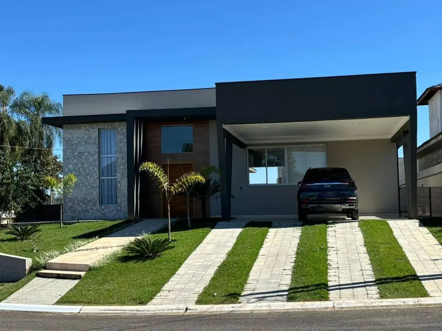 Foto 1 de Casa de Condomínio com 3 quartos à venda, 623m2 em Curitibanos, Braganca Paulista - SP