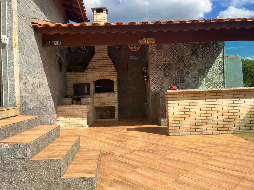 Foto 1 de Chácara com 3 quartos à venda, 200m2 em Mairipora - SP